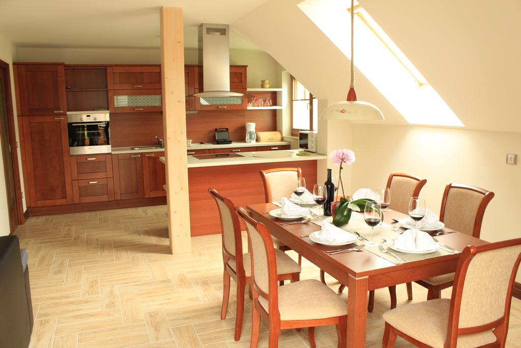 Apartments Villa Dov Bohinj Exteriör bild